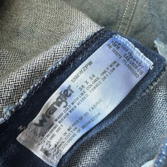 Wrangler Relaxed Fit Men’s Denim Jeans Size 38x34 13MWZPW - Picture 4 of 6